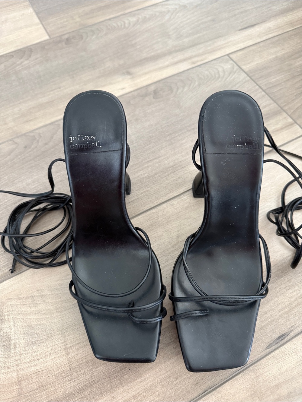 Jeffrey Campbell "Primadonna Strappy" Black Heels Size 8 - Picture 6 of 11